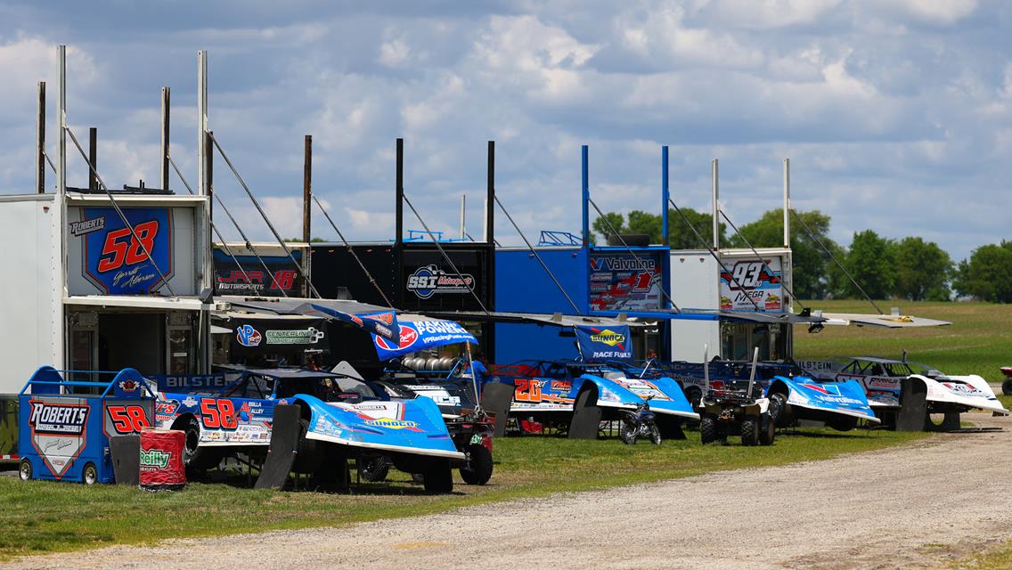 Thornton Jr. Tops Wild Castrol® FloRacing Night in America Macon Opener