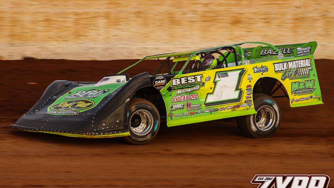 Dirt Track at Charlotte (Concord, NC) – World of Outlaws Case Late Model Series – World Finals – November 2nd-5th, 2022. (Zach Yost photo)