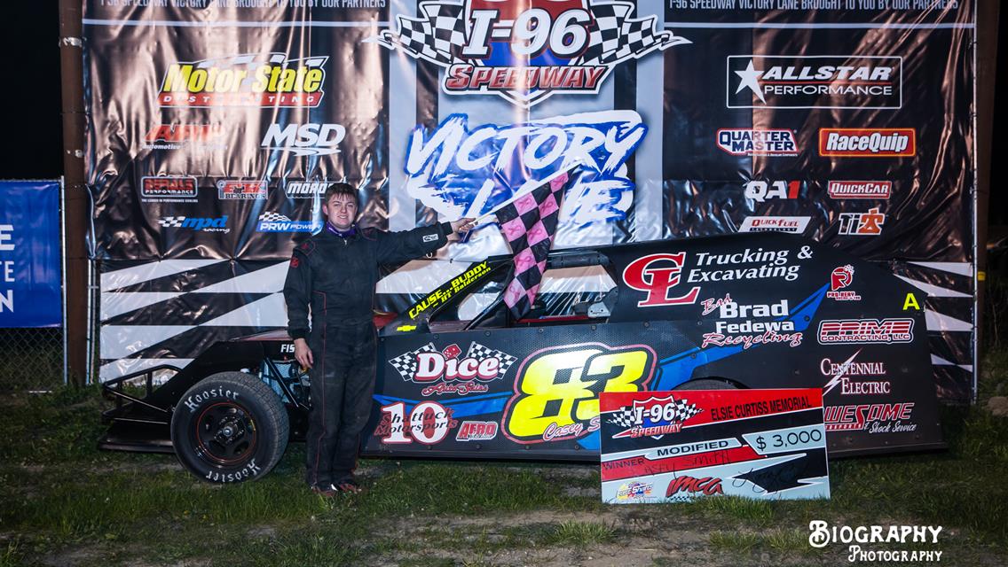 Elsie Curtiss Memorial Gives Great Racing