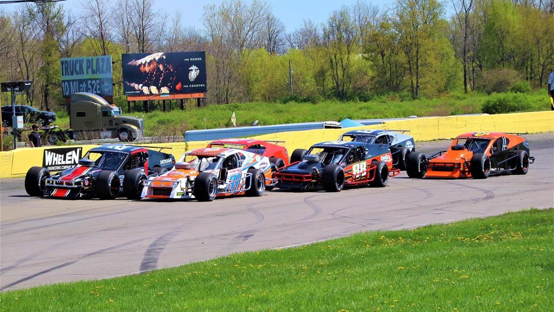 Racing Under the Lights This Coming Saturday Night at Lancaster Motorplex