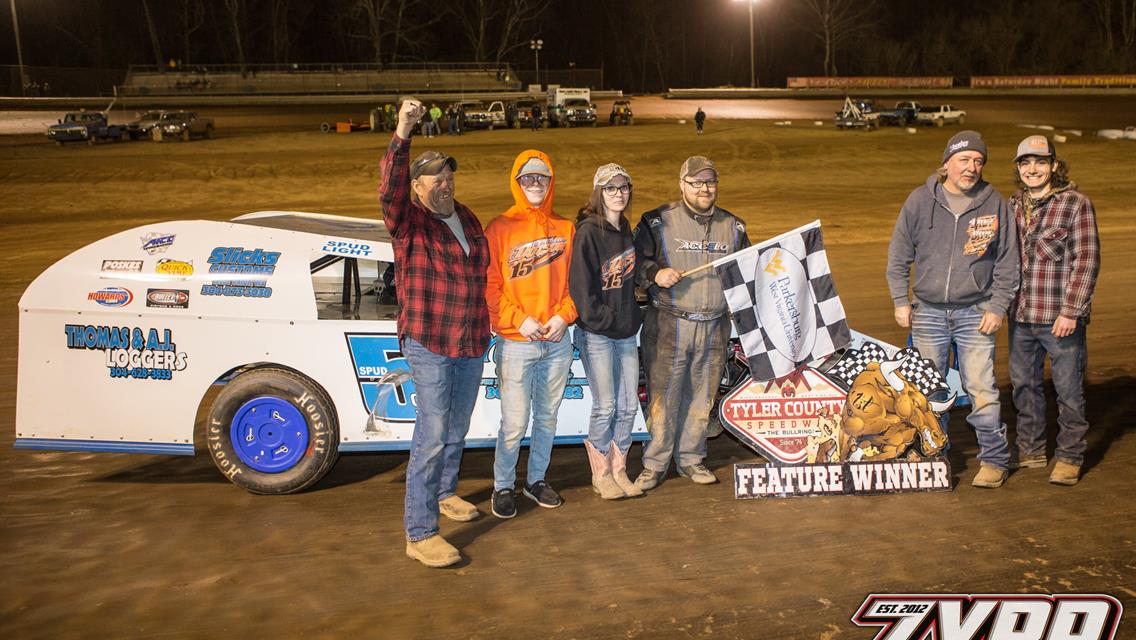 Rusty Schlenk Makes First Trek to &#39;Bullring&#39; a Victorious One; Chad Smith Scores Emotional Win