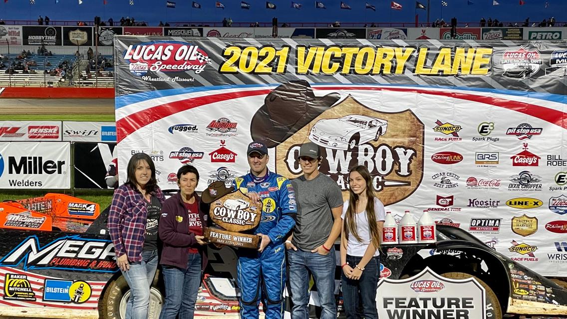 McCreadie leads all the way to capture &quot;Cowboy Classic&quot; in Show-Me 100 first prelim; Timms wins USRA Modified feature