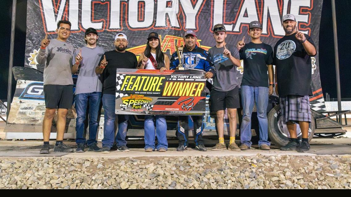 Fito Gallardo scores pair of victories at Vado Speedway Park
