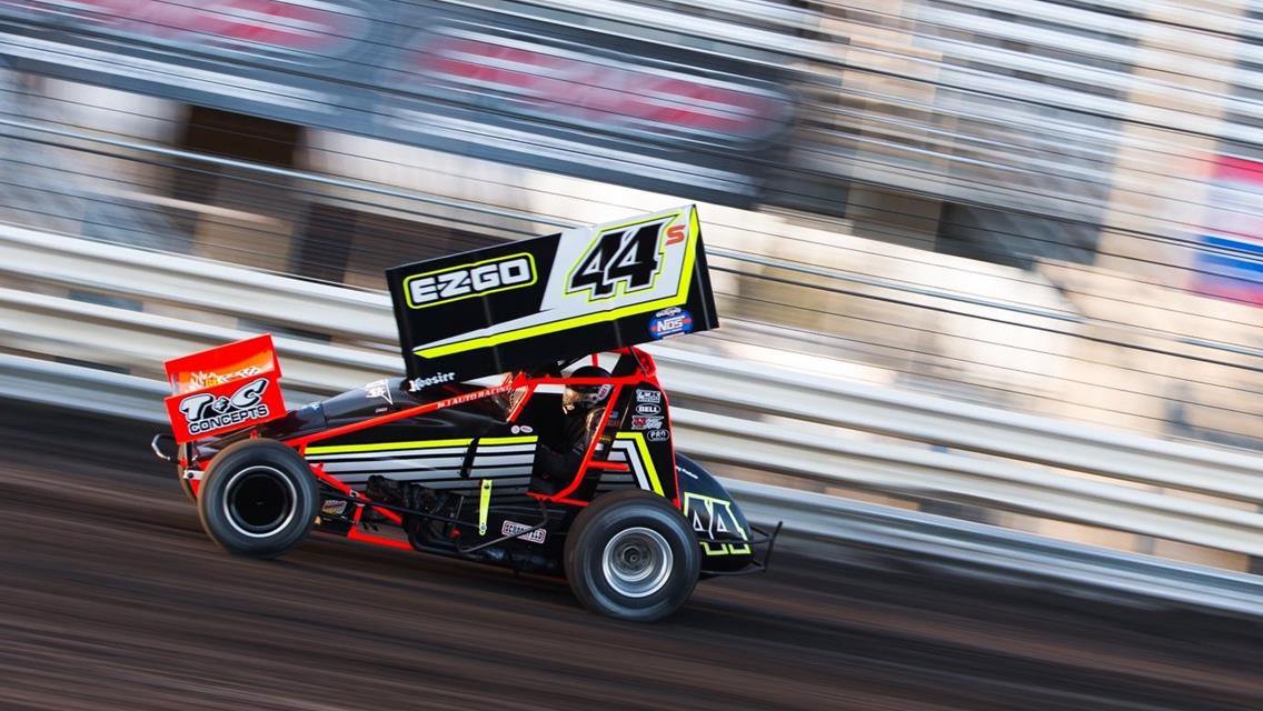 Starks Makes Progress During World of Outlaws Event at Knoxville Raceway