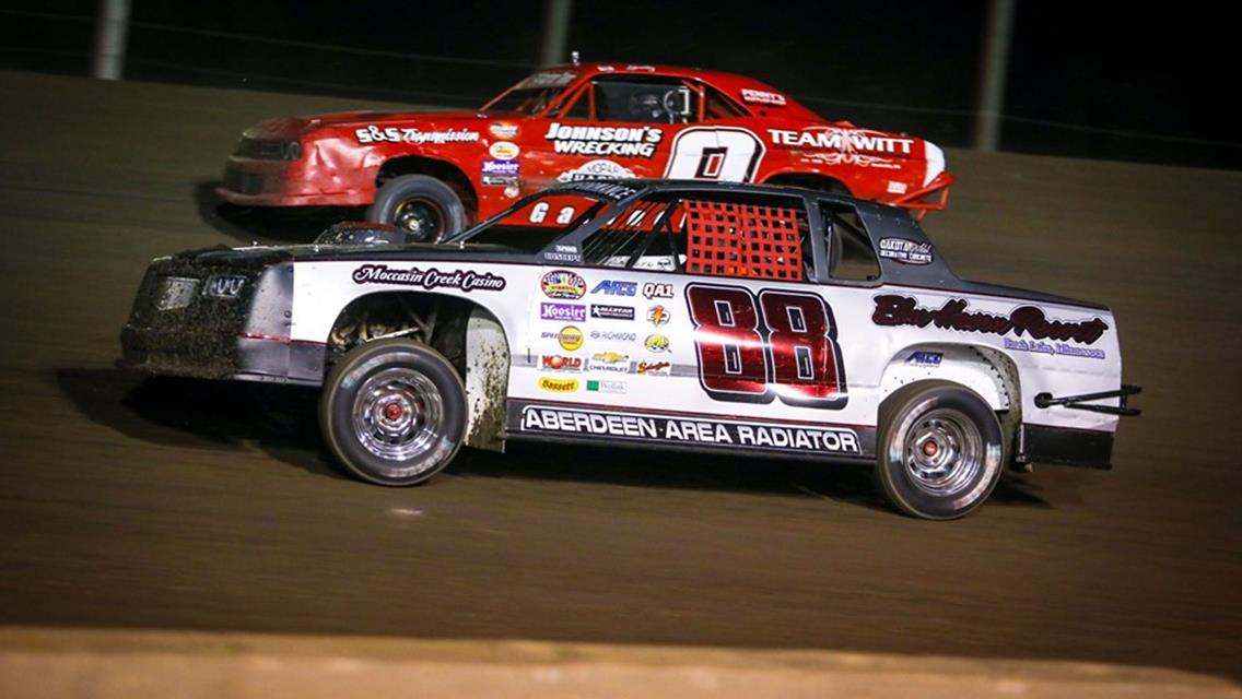 Saturday Night Thunder &amp; Ladies Night - August 6th