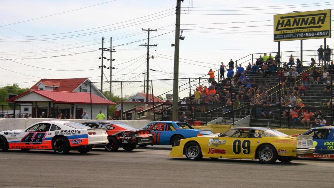 Six Division Show &amp; Autograph Night This Saturday Night