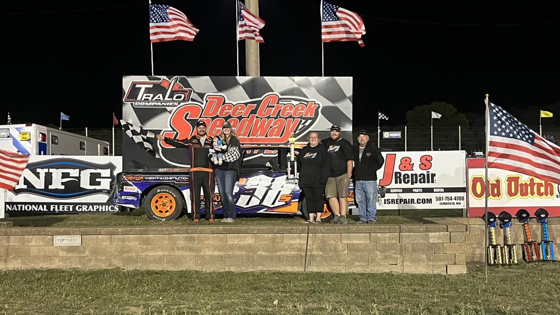 Schwebach Has A Storybook Night At Deer Creek