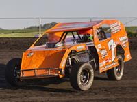 Photo by Shannon Dyce Photography