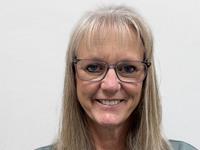 Juanita  Knutson 