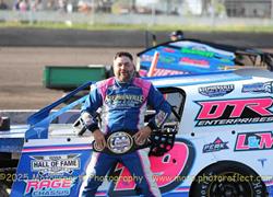 Jimmy Gustin dominates the night w