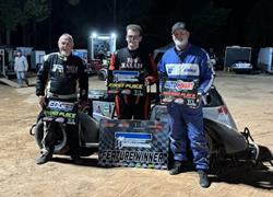 HARRIS WINS ON DEBUT