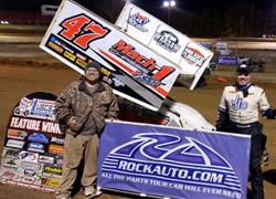 Dale Howard stops Mark Smith's str