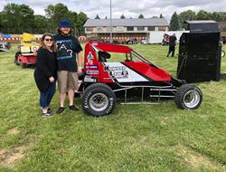 Felker back in victory lane at Sycamore