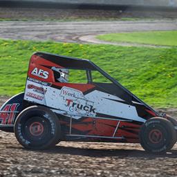 Parker Jones Takes AFS Badger Midget Series Opener at Beaver Dam