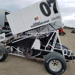 Bookout Begins 2017 Season at Devils Bowl ASCS Spring Nationals