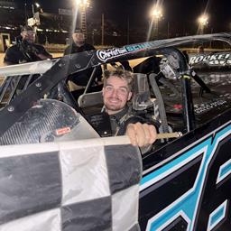 Schneider Dominates with Twin 20 Sweep at the Hindsight Hustle - Full Write Up Results For 8-30-25