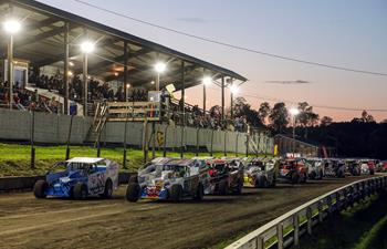 Short Track Super Series ‘Fast Cars & Freedom’ Opens Brookfield Speedway Season May 24
