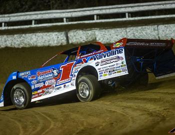 Hudson ONeal raced to the $10,000 Lucas Oil Late Model Dirt Series (LOLMDS) victory at Ocala (Fla.) Speedway on Wednesday, Jan. 31. (Heath Lawson image)