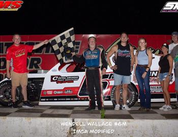 “The Batesville Bullet,” Wendell Wallace, won the IMCA Racing Modified feature at Batesville Motor Speedway on Saturday, June 21.