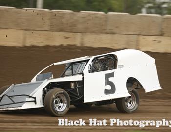 Fayette County Speedway (West Union, IA) – Fall Finale – August 22-23, 2025. (Black Hat Photography photo)