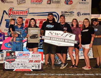 Lakeside Speedway (Kansas City, KS) – United States Modified Touring Series – Grant Junghans Memorial – August 12th, 2022. (Todd Boyd photo)