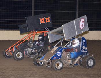 Jared Corn #00 and Robert Bledsoe #6