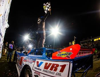 Brandon Sheppard raced to a $7,000 Lucas Oil Late Model Series (LOLMDS) victory on Wednesday night at East Bay Raceway Park (Gibsonton, Fla.) in the Rocket1 Racing Super Late Model.