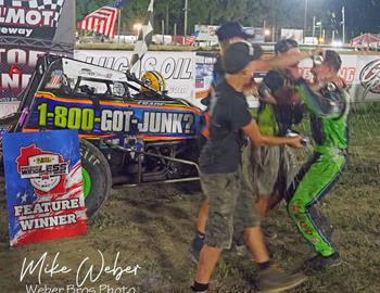 Nathan Crane and crew victory lane celebration