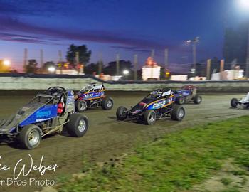 Wisconsin WingLESS Sprint Cars presented by the IRA pacing in turn 3