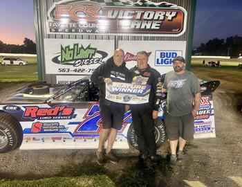 Jeff Aikey picked up a Karl Chevrolet Pro Late Model Tour victory on Saturday at Fayette County Speedway in the Rick Dralle-owned Rocket Chassis.