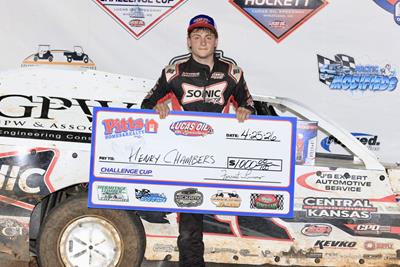 Chambers wins Modified thriller as Pitts Homes & Realty Challenge