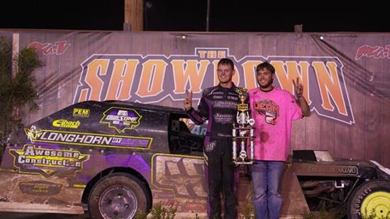 HIBDON WINS THE SHOWDOWN