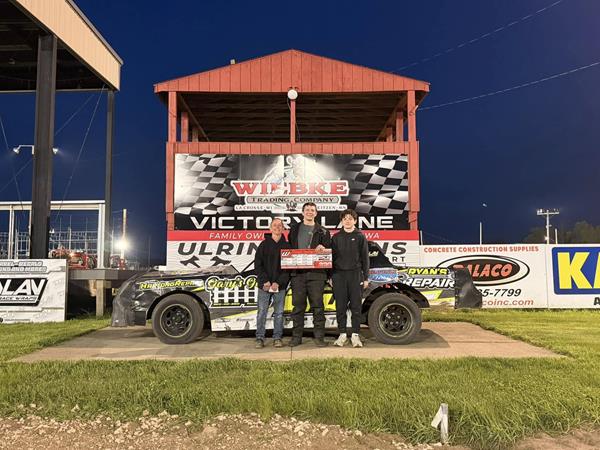 Hovden, Falck, Riehle and Larson claim Winneshiek Raceway season-