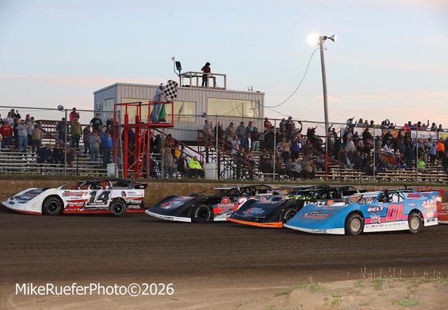 Kyle Berck opens 2026 with Malvern Bank West at Stuart Speedway
