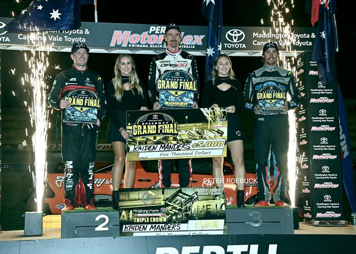 Manders wins final, Kingshott wins the series