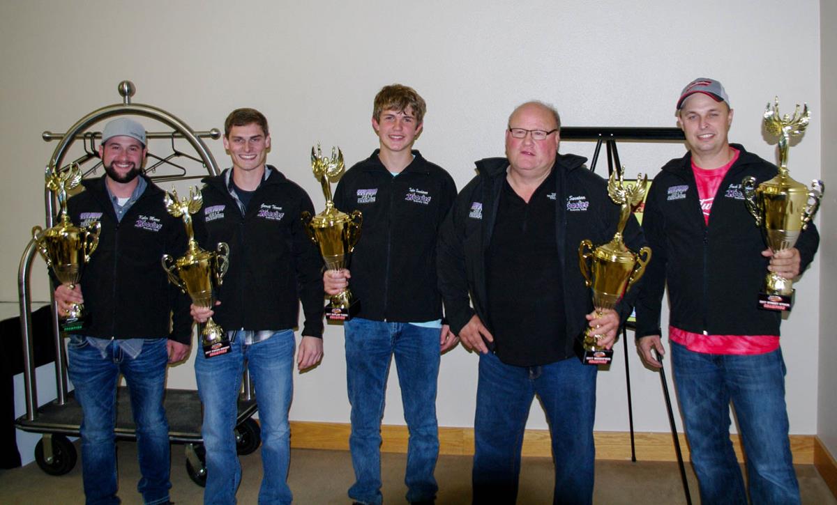 Congratulations to the 2017 Grays Harbor Raceway Champions, Drivers and Teams!