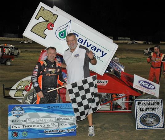 OHIO GAS MAN WINS AT PLYMOUTH