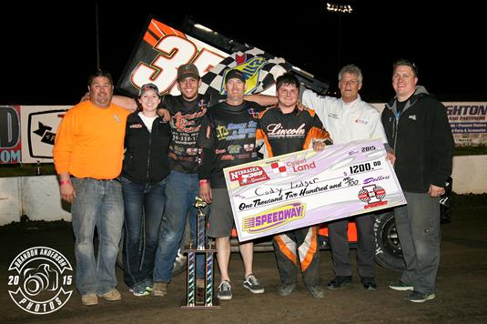 Cody Ledger wins Speedway Motors A feature @I-80