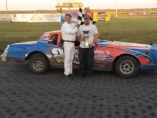 Thompson, Miller, Boulware, Larson, & Thies Win Iron Cups