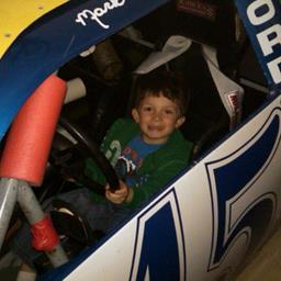 Logan Nealis