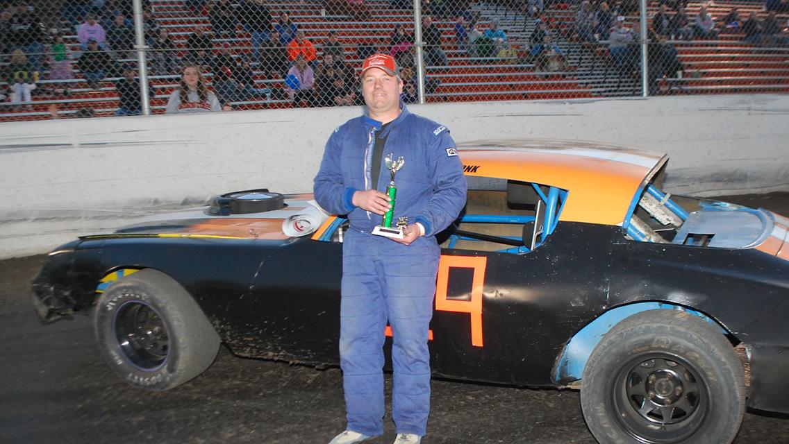 Cronk Performs Street Stock Clean Sweep