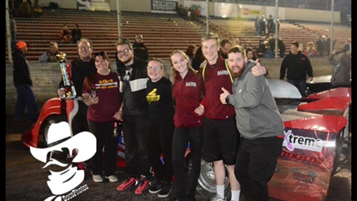 Mayea, Donofrio, R. Emry, Burnham, And E. Farness Win July 6th Mains At Willamette