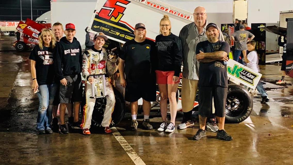 Ball Scores Sprint Car Victory at Knoxville Raceway