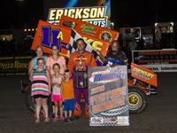 Photo by Shannon Dyce Photography