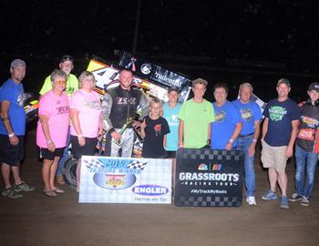 Outlaw feature winner: Tyler Rennison #47R